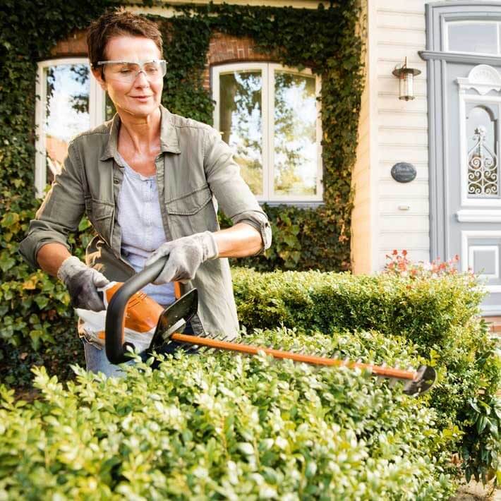 STIHL Akku-Heckenschere HSA 45| AI-System STIHL Akku-Heckenschere HSA 45| AI-System