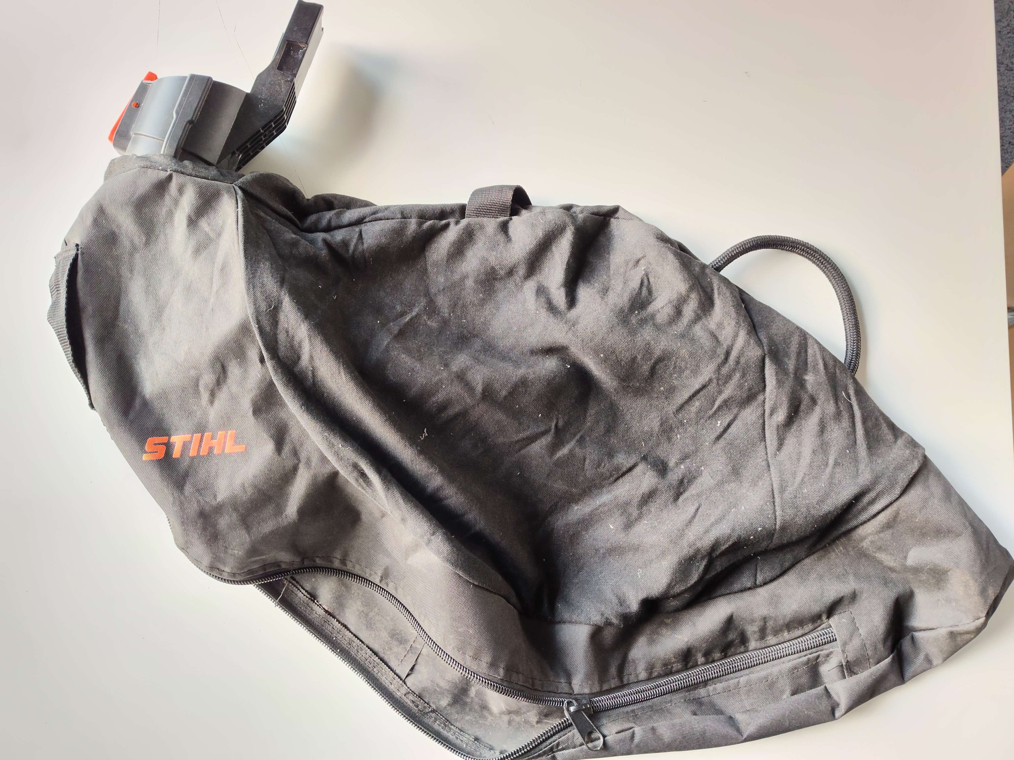 STIHL Akku-Saughäcksler SHA 56 | AK-System | B-Ware STIHL Akku-Saughäcksler SHA 56 | AK-System | B-Ware