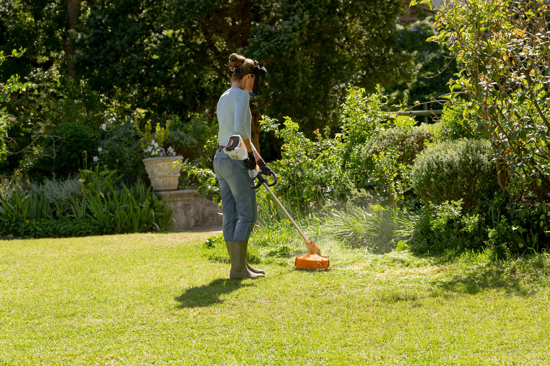 STIHL Akku-Motorsense FSA 60 R | AK-System STIHL Akku-Motorsense FSA 60 R | AK-System