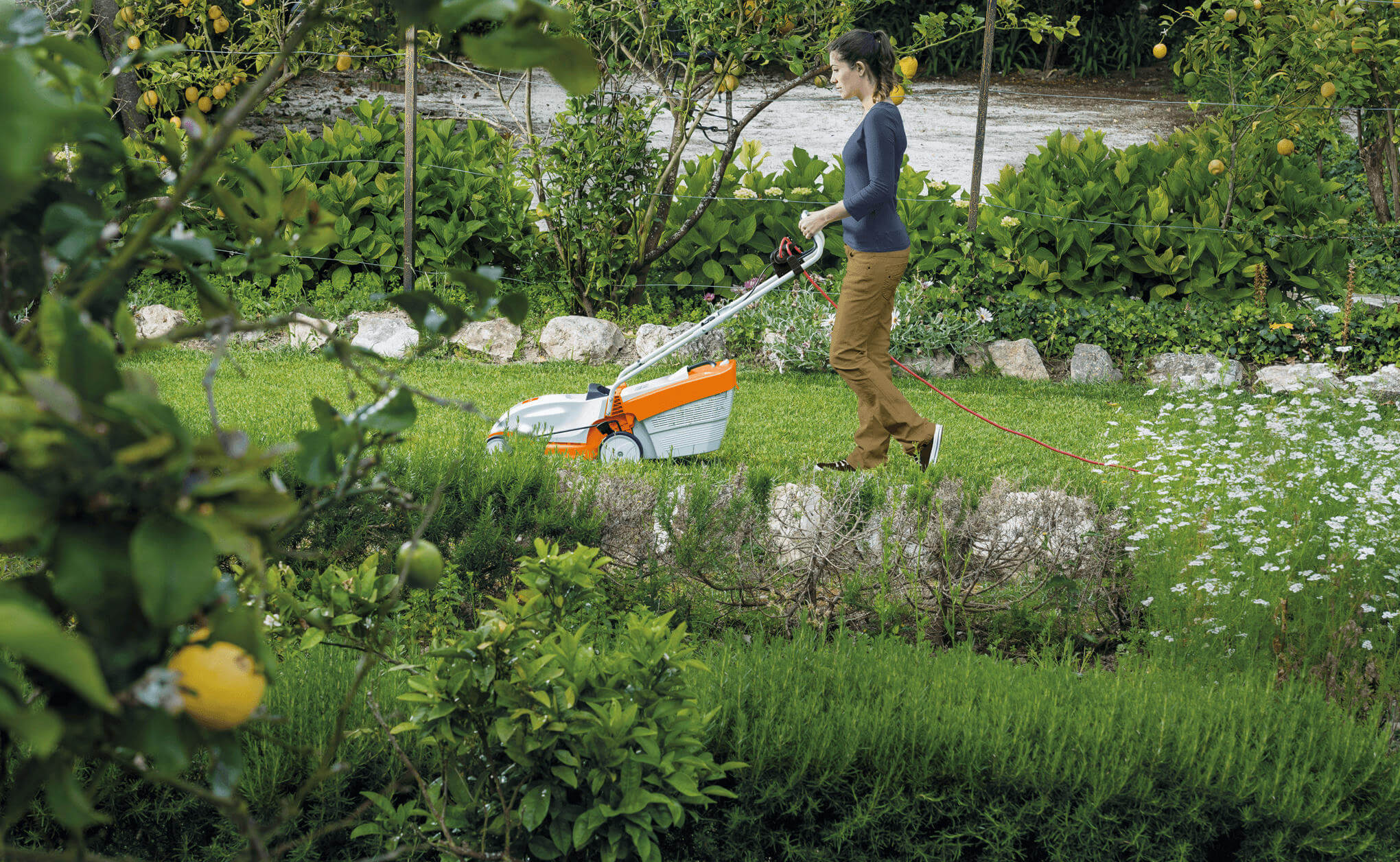 STIHL Elektro-Rasenmäher RME 235 STIHL Elektro-Rasenmäher RME 235