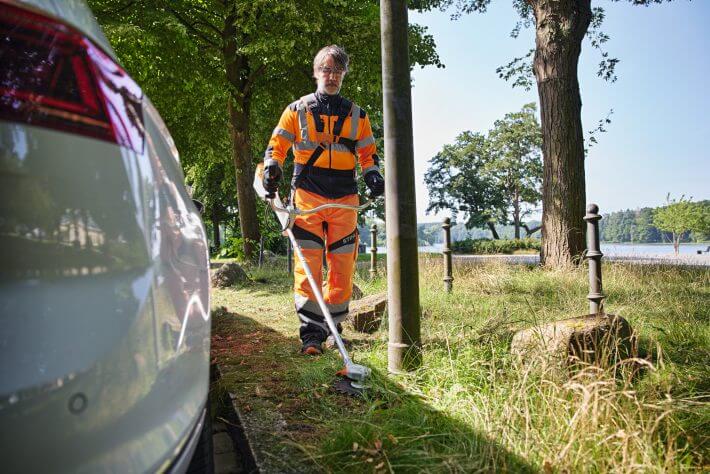STIHL Akku-Kreiselschere RGA 140 | AP-System STIHL Akku-Kreiselschere RGA 140 | AP-System