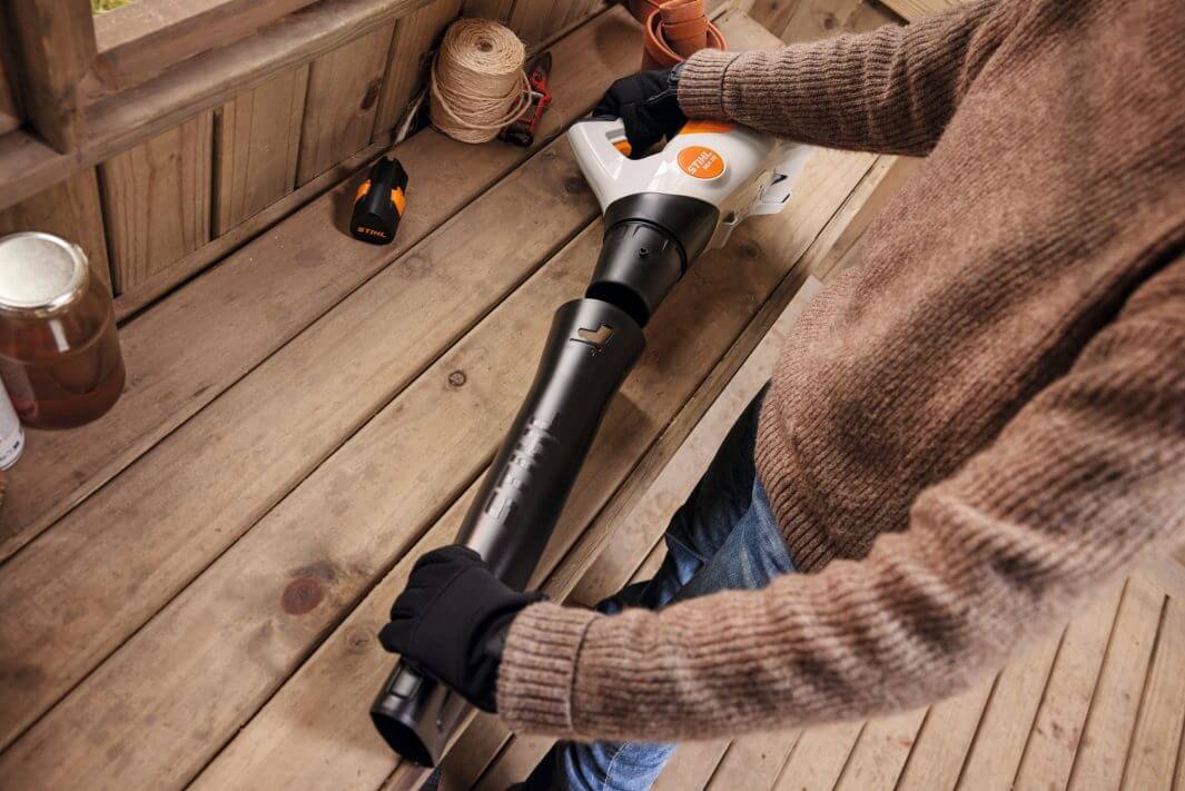STIHL Akku-Blasgerät BGA 30 | AS-System STIHL Akku-Blasgerät BGA 30 | AS-System