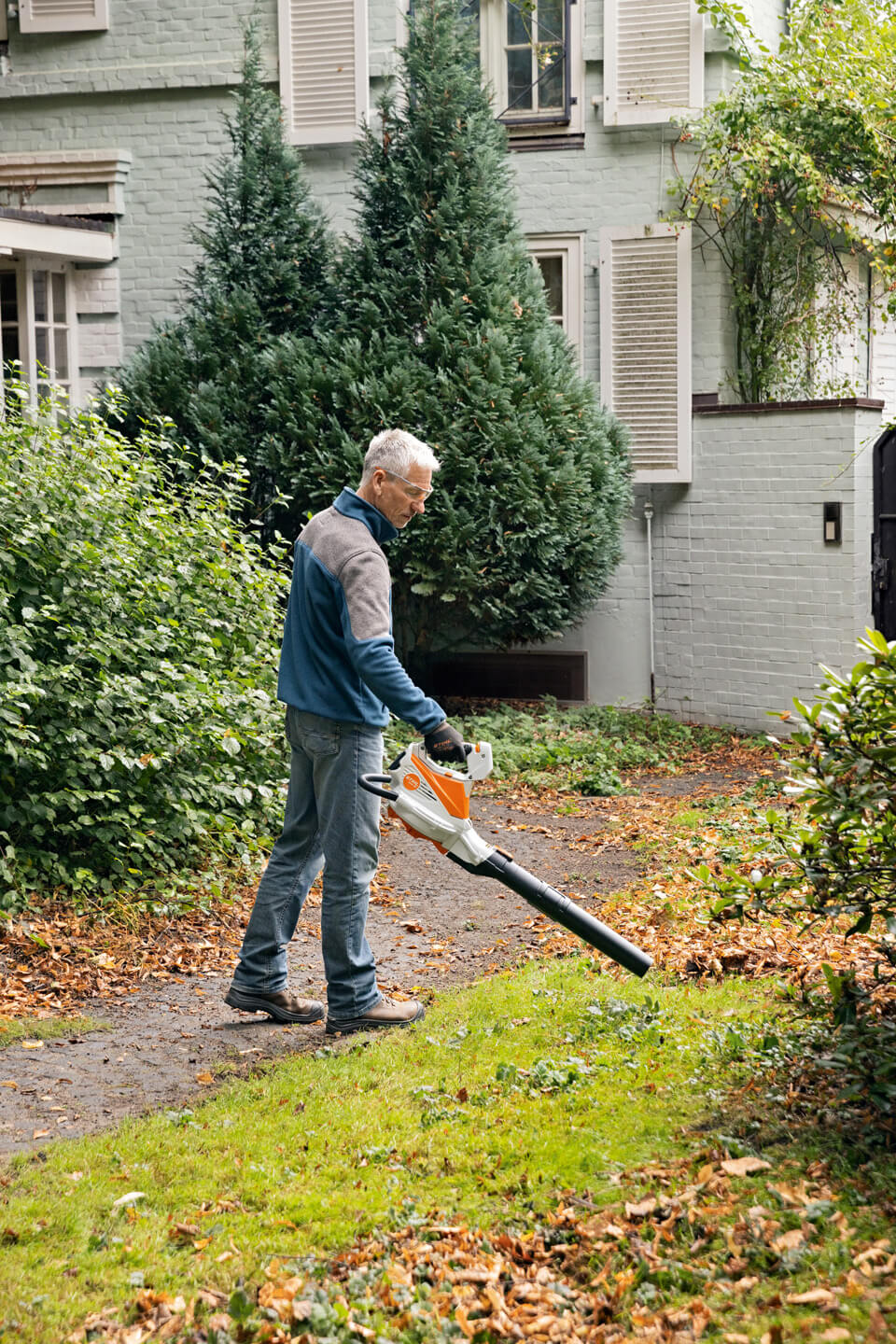 STIHL Akku-Saughäcksler SHA 56 | AK-System STIHL Akku-Saughäcksler SHA 56 | AK-System