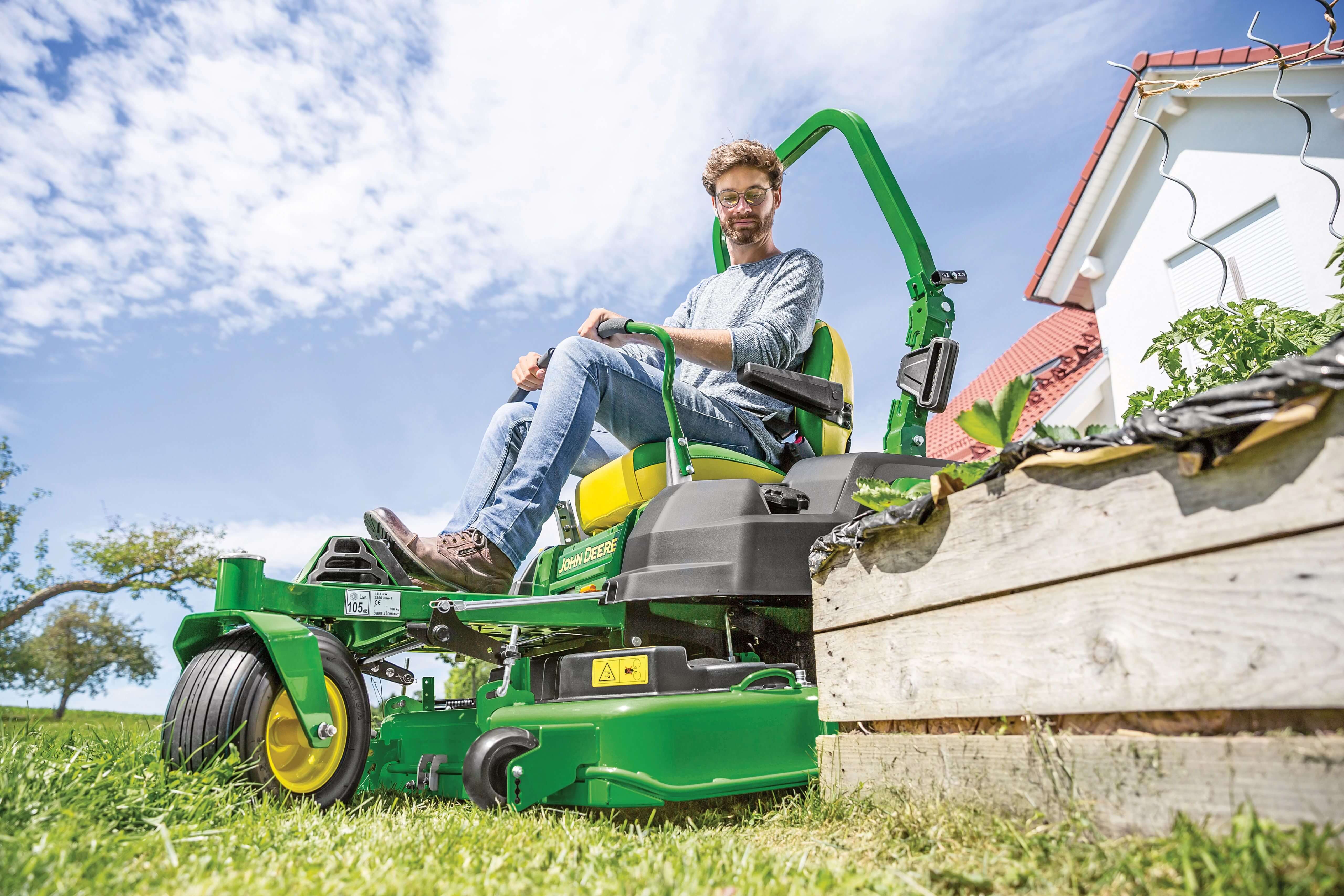 JOHN DEERE Null-Wenderadius-Mäher zTrak Z545R JOHN DEERE Null-Wenderadius-Mäher zTrak Z545R