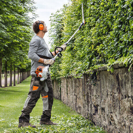 STIHL Benzin-Heckenschneider HL 94 KC-E / 60 cm, 145° STIHL Benzin-Heckenschneider HL 94 KC-E / 60 cm, 145°
