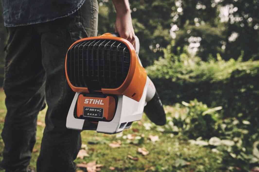 STIHL Akku-Blasgerät BGA 250 STIHL Akku-Blasgerät BGA 250