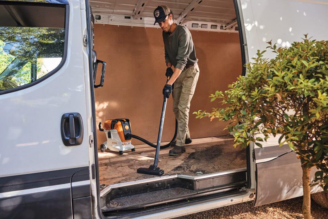 STIHL Akku-Nass-Trockensauger SEA 100 L | AP-System STIHL Akku-Nass-Trockensauger SEA 100 L | AP-System