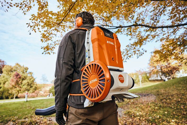 STIHL Akku-Blasgerät BGA 300 | AP-System STIHL Akku-Blasgerät BGA 300 | AP-System