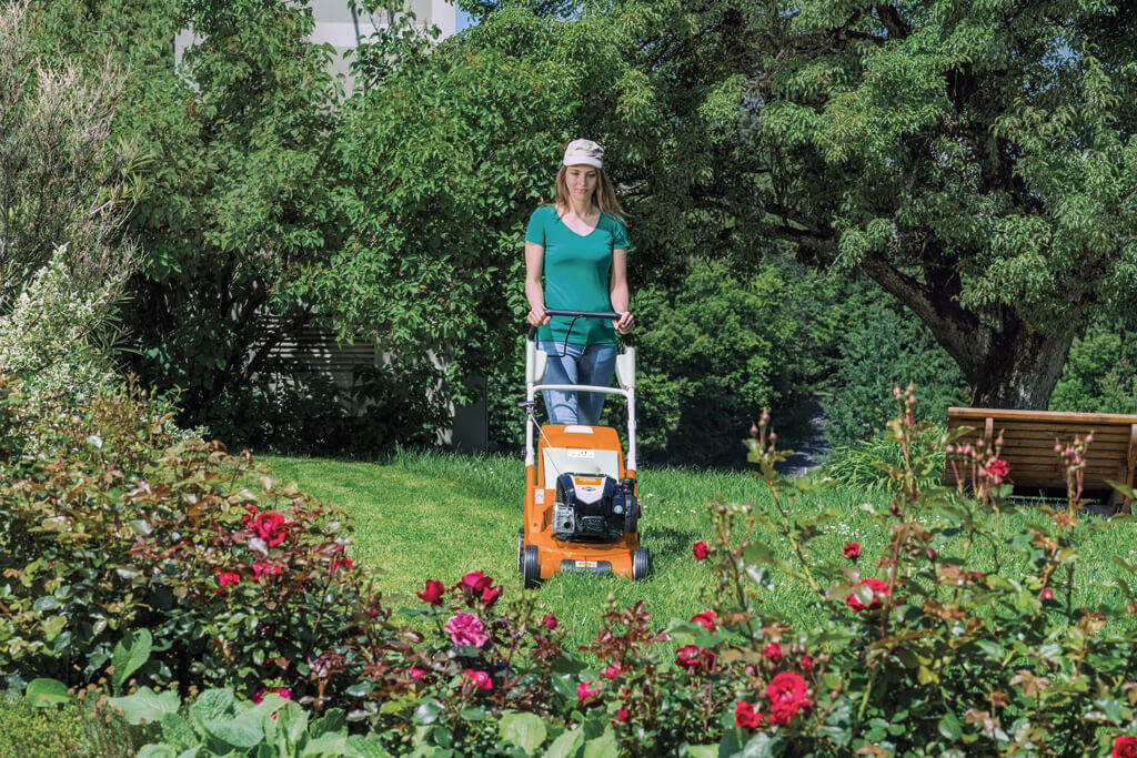 STIHL Benzin-Rasenmäher RM 545 T STIHL Benzin-Rasenmäher RM 545 T