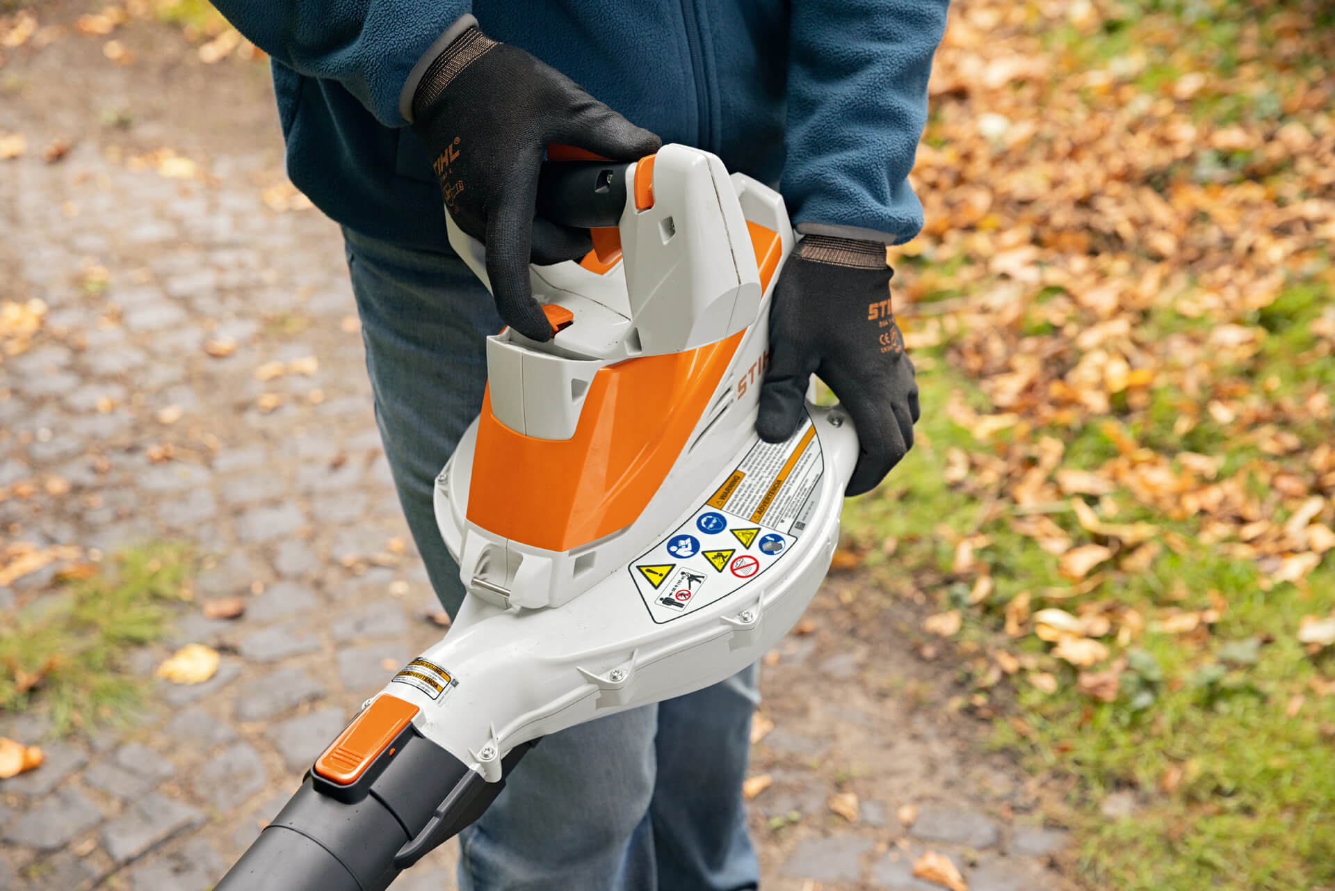 STIHL Akku-Saughäcksler SHA 56 | AK-System STIHL Akku-Saughäcksler SHA 56 | AK-System