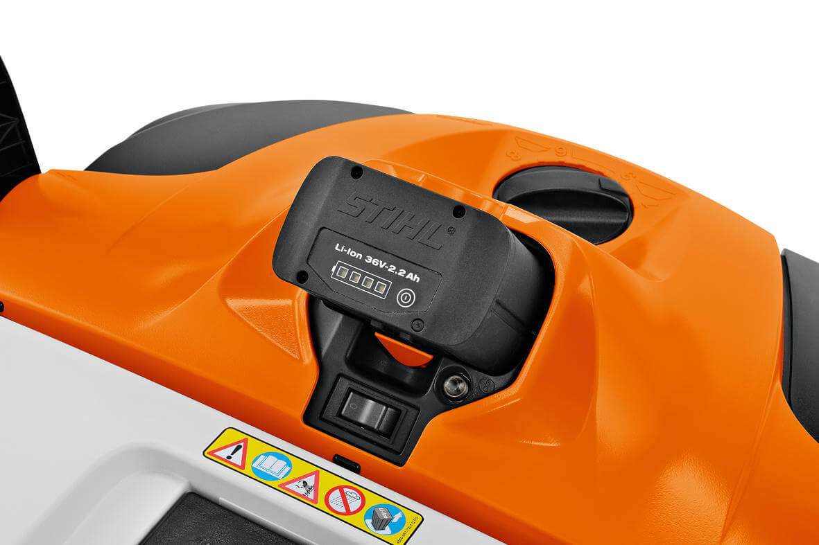 STIHL Akku-Kehrmaschine KGA 770 | AP-System STIHL Akku-Kehrmaschine KGA 770 | AP-System