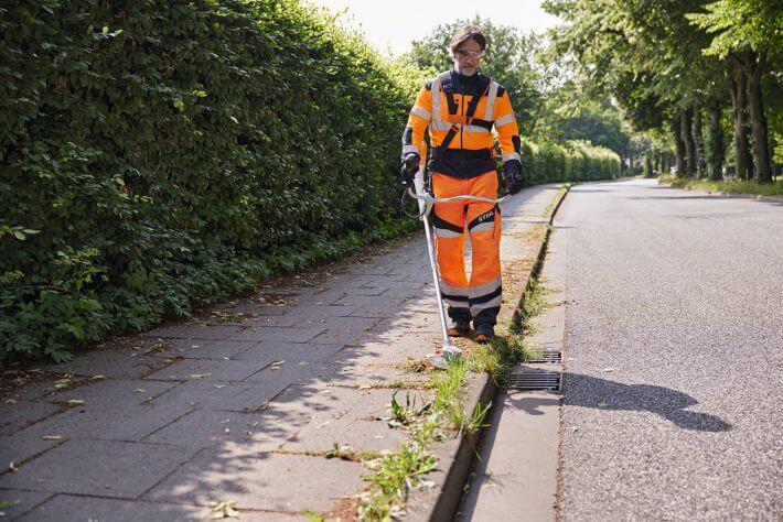STIHL Akku-Kreiselschere RGA 140 | AP-System STIHL Akku-Kreiselschere RGA 140 | AP-System