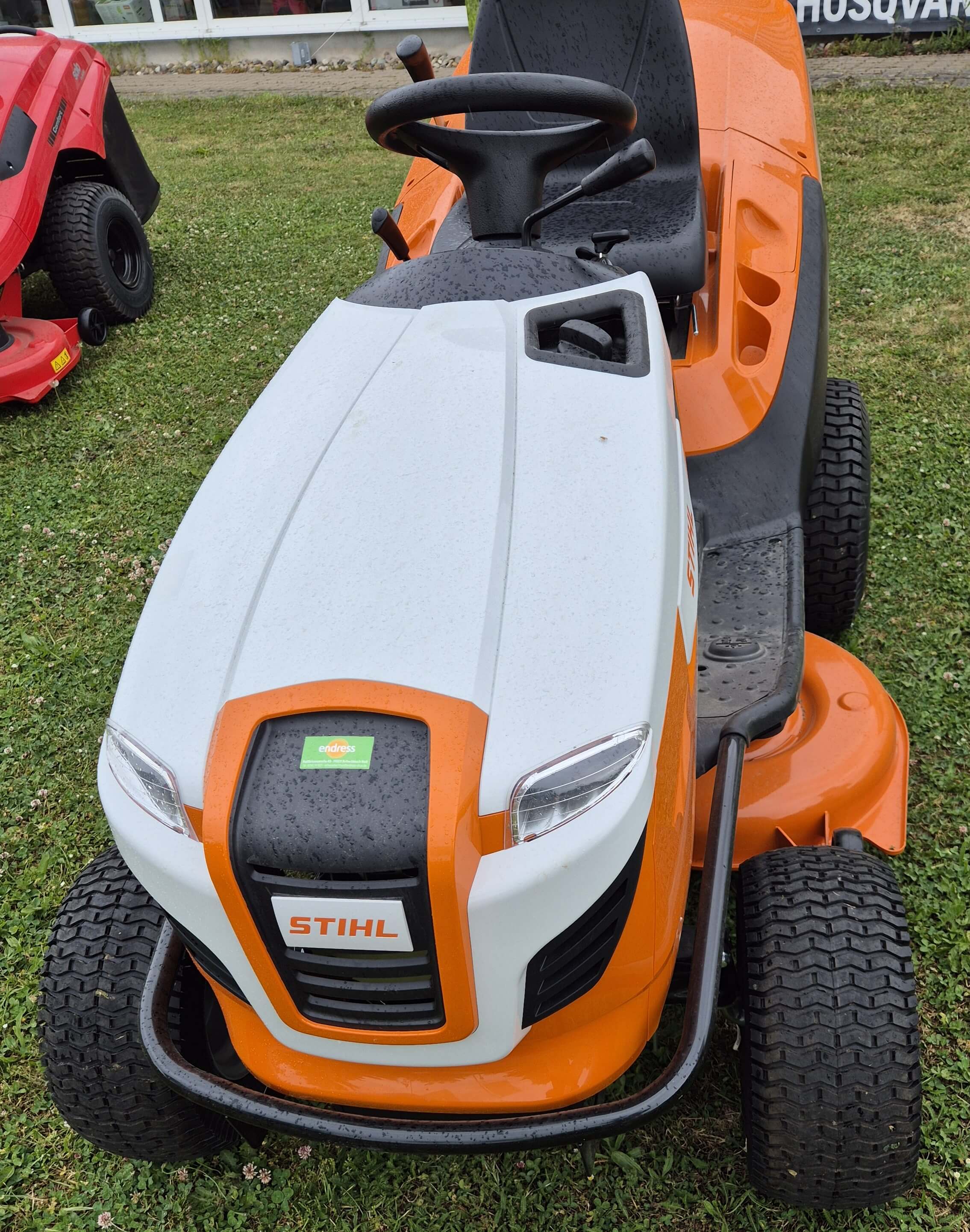 STIHL Rasentraktor RT 6112 ZL |Ausstellungsstück STIHL Rasentraktor RT 6112 ZL |Ausstellungsstück