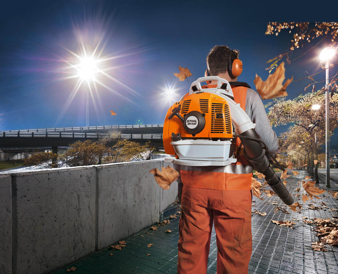 STIHL Benzin-Blasgerät BR 430, rückentragbar STIHL Benzin-Blasgerät BR 430, rückentragbar