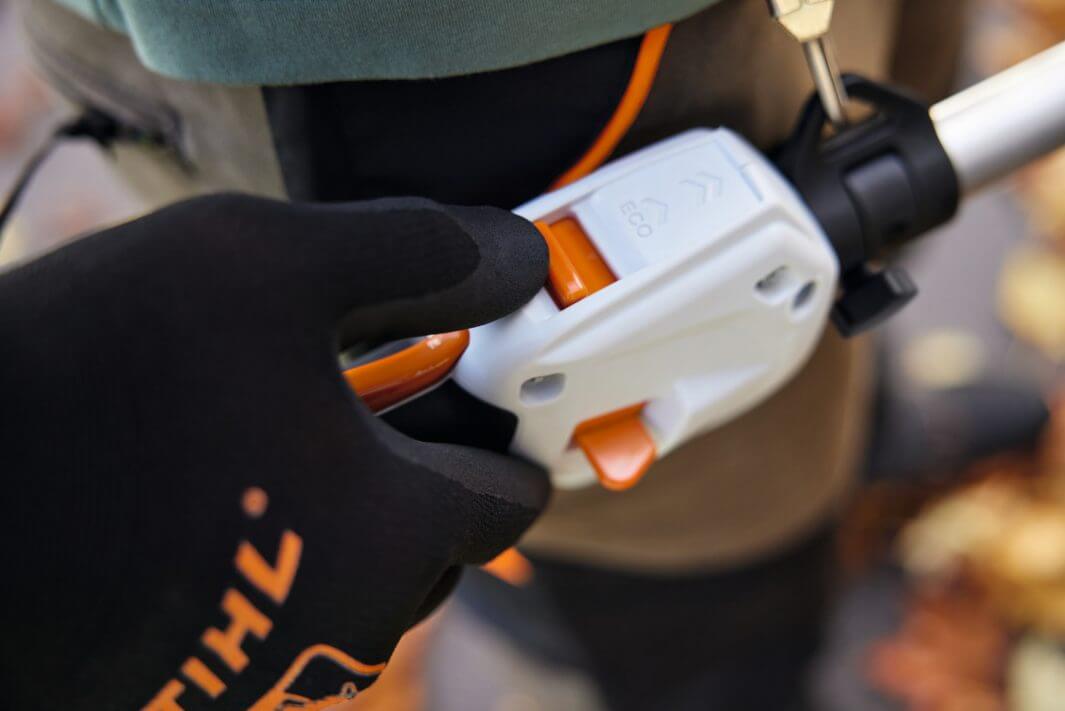STIHL Akku-KombiMotor KMA 120 R | AP-System STIHL Akku-KombiMotor KMA 120 R | AP-System