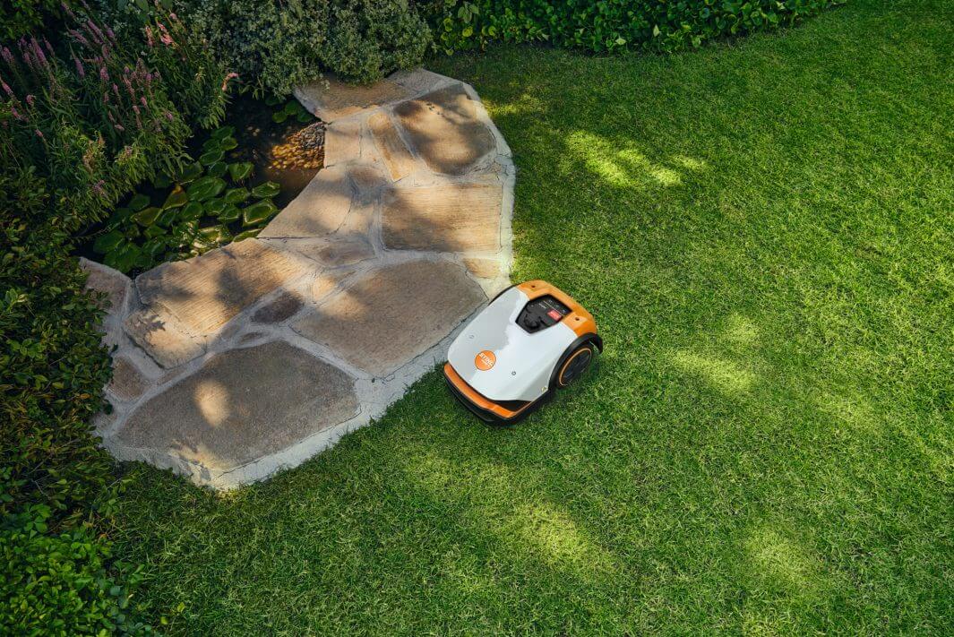 STIHL Mähroboter iMow 3 STIHL Mähroboter iMow 3