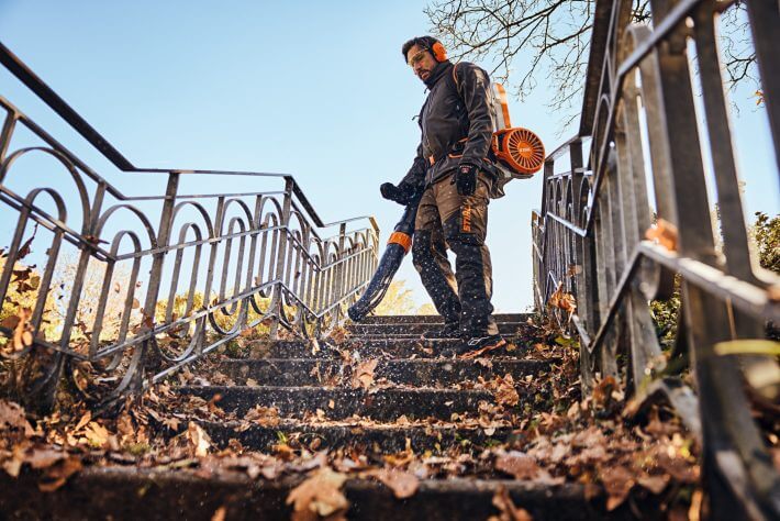STIHL Akku-Blasgerät BGA 300 | AP-System STIHL Akku-Blasgerät BGA 300 | AP-System