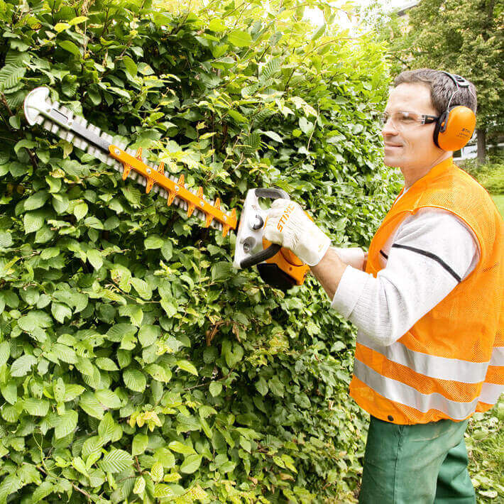 STIHL Benzin-Heckenschere HS 56 C-E / 60 cm STIHL Benzin-Heckenschere HS 56 C-E / 60 cm