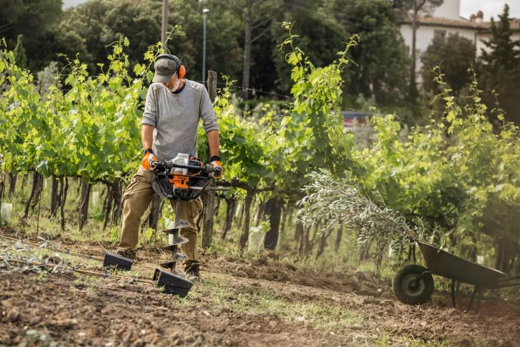 STIHL Benzin-Erdbohrgerät BT 131 STIHL Benzin-Erdbohrgerät BT 131