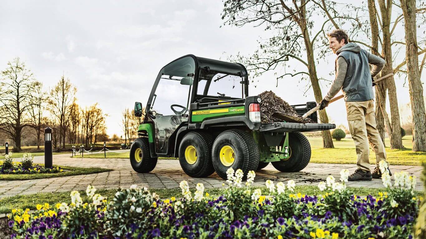 JOHN DEERE Gator Nutzfahrzeug TH 6x4-Grundmaschine JOHN DEERE Gator Nutzfahrzeug TH 6x4-Grundmaschine