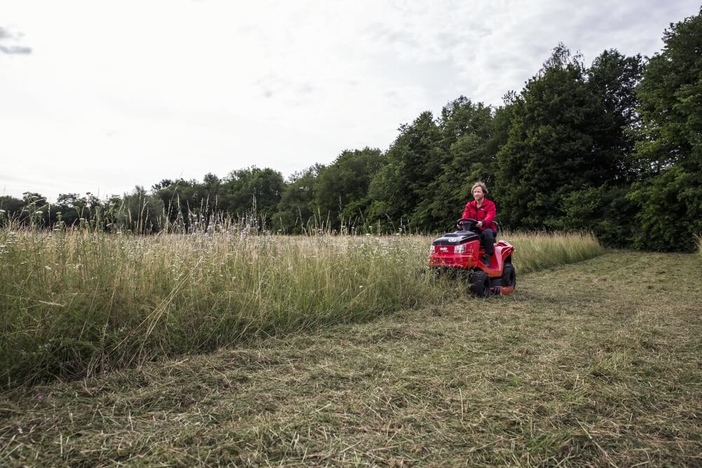 sba_matthias_traktor_hohesgrass_038 HochGrasmäher SOLO T 22-110.0 HDH-A V2
