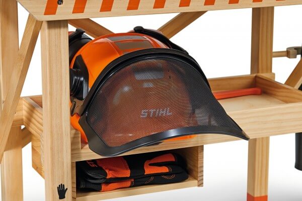 STIHL Kinderwerkbank aus Holz STIHL Kinderwerkbank aus Holz