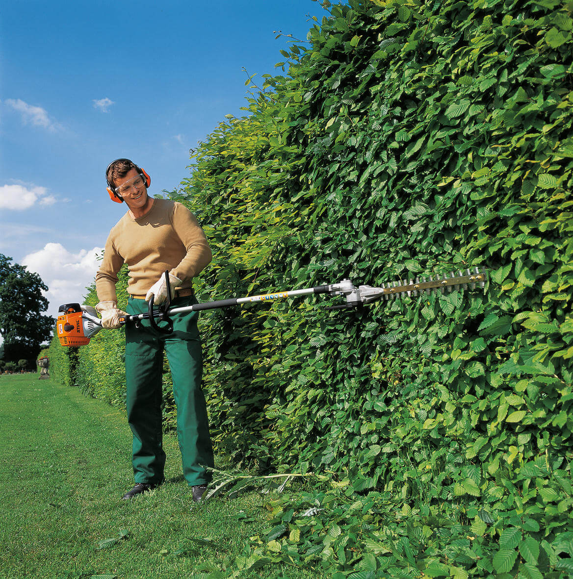 STIHL Benzin-Heckenschneider HL 94 C-E / 60 cm, 145° STIHL Benzin-Heckenschneider HL 94 C-E / 60 cm, 145°
