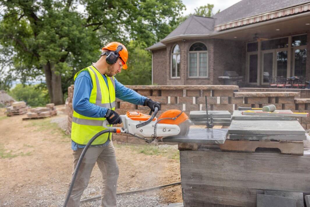 STIHL Akku-Trennschleifer TSA 300 | AP-System STIHL Akku-Trennschleifer TSA 300 | AP-System