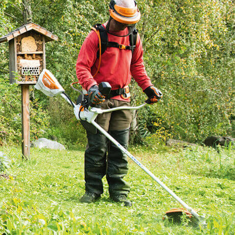 STIHL Akku-Motorsense FSA 130 / GSB 260-2 | AP-System STIHL Akku-Motorsense FSA 130 / GSB 260-2 | AP-System