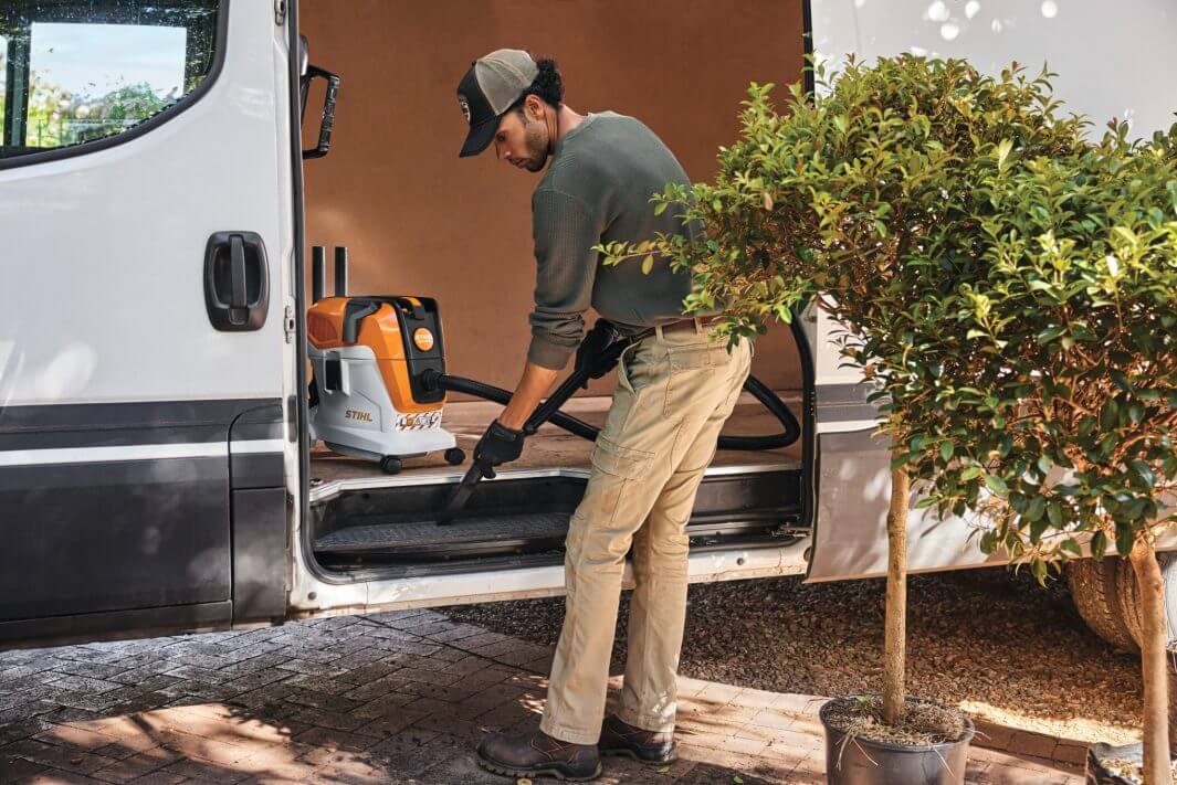 STIHL Akku-Nass-Trockensauger SEA 100 L | AP-System STIHL Akku-Nass-Trockensauger SEA 100 L | AP-System