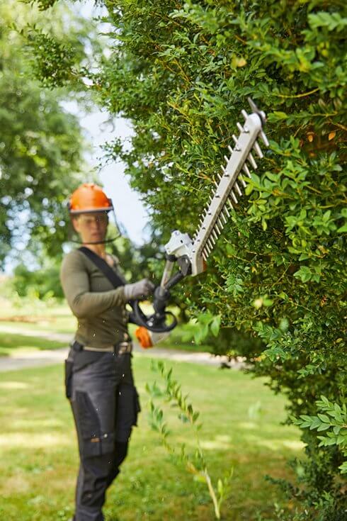 STIHL Akku-Heckenschneider HLA 135 K / 60 cm, 145° | AP-System STIHL Akku-Heckenschneider HLA 135 K / 60 cm, 145° | AP-System