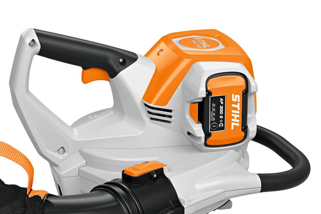 STIHL Akku-Saughäcksler SHA 140 STIHL Akku-Saughäcksler SHA 140