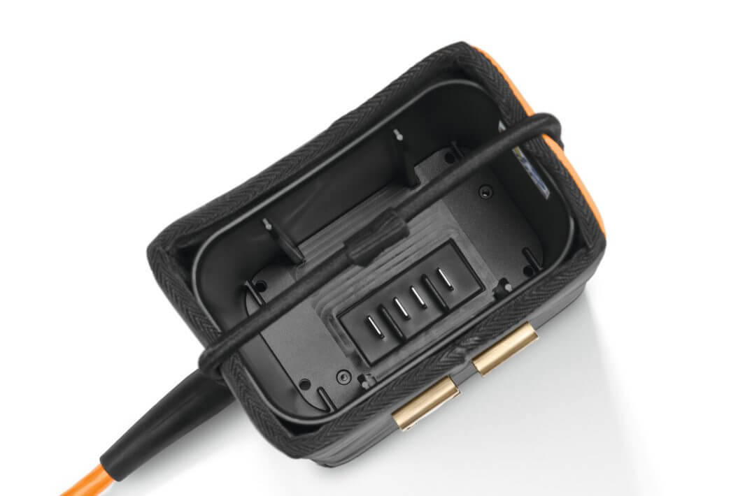STIHL Akkutasche mit Anschlussleitung ADVANCE X-Flex STIHL Akkutasche mit Anschlussleitung ADVANCE X-Flex