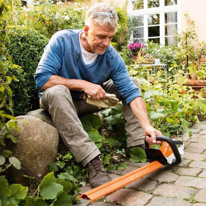 STIHL Akku-Heckenschere HSA 45| AI-System STIHL Akku-Heckenschere HSA 45| AI-System