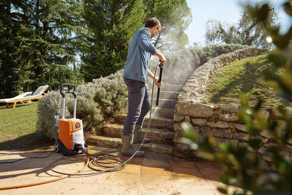 STIHL Hochdruckreiniger RE 110 PLUS STIHL Hochdruckreiniger RE 110 PLUS