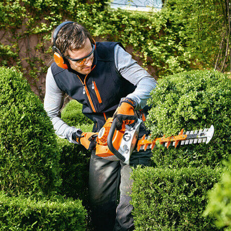 STIHL Benzin-Heckenschere HS 56 C-E / 60 cm STIHL Benzin-Heckenschere HS 56 C-E / 60 cm